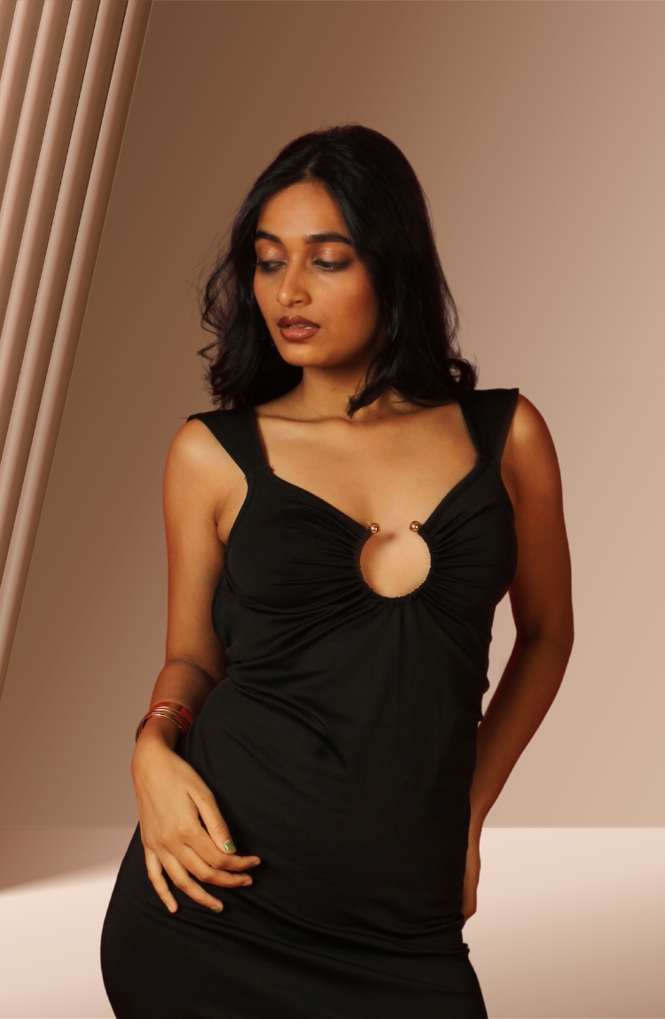 Black Sleeveless Casual Dresses For Women